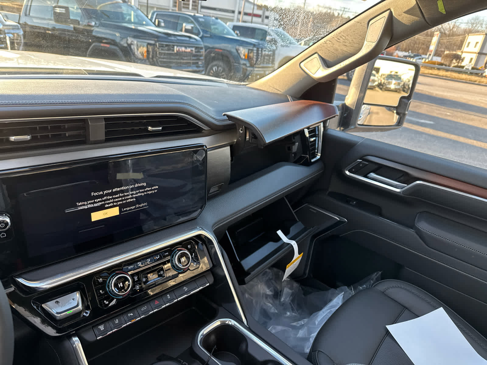 New 2026 GMC Sierra 2500 Denali w/ Denali Reserve Package image 24