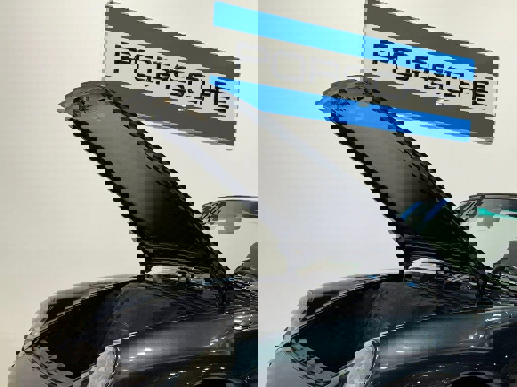 Used 1996 Porsche 911 Cabriolet image 42