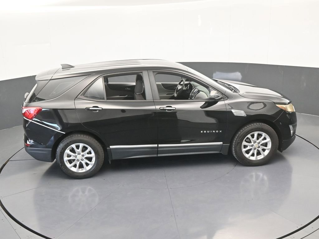 Used 2020 Chevrolet Equinox LS image 45