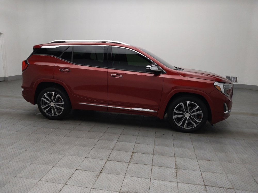 Used 2020 GMC Terrain Denali w/ Denali Premium Package FWD image 11