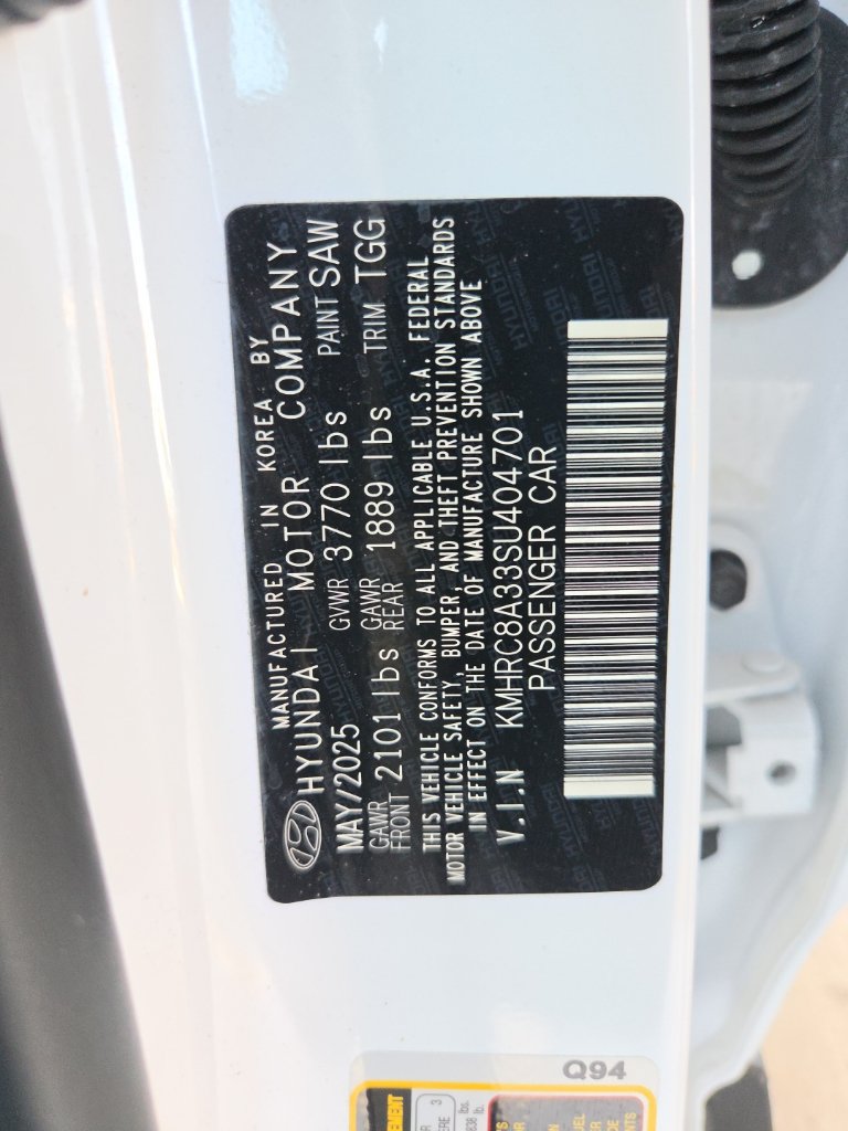 Used 2025 Hyundai Venue SEL FWD image 9