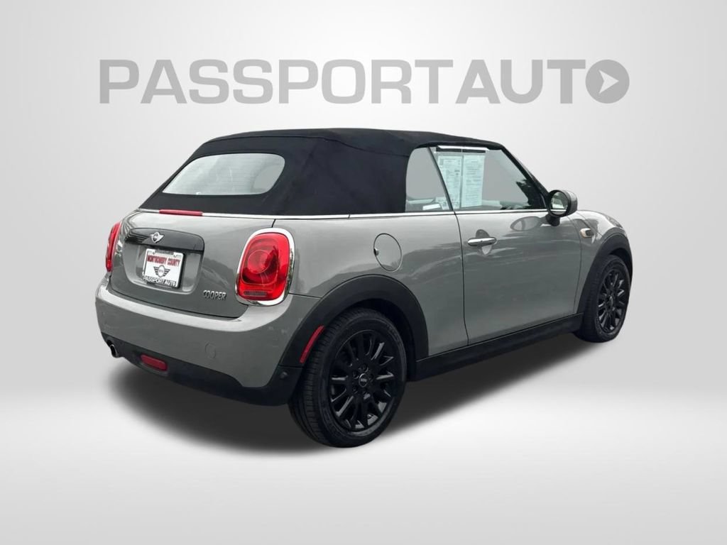 Used 2018 MINI Cooper Convertible FWD image 6