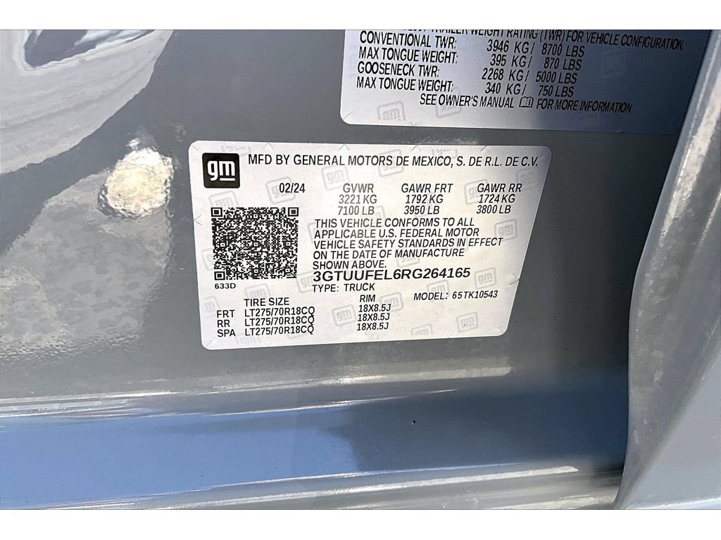 Used 2024 GMC Sierra 1500 AT4X AWD/4WD image 17