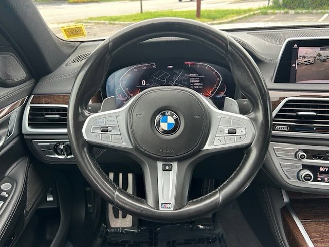 Used 2020 BMW 740i xDrive w/ M Sport Package AWD/4WD image 15