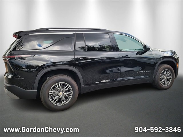 New 2025 Chevrolet Traverse LT w/ Driver Confidence Package image 5