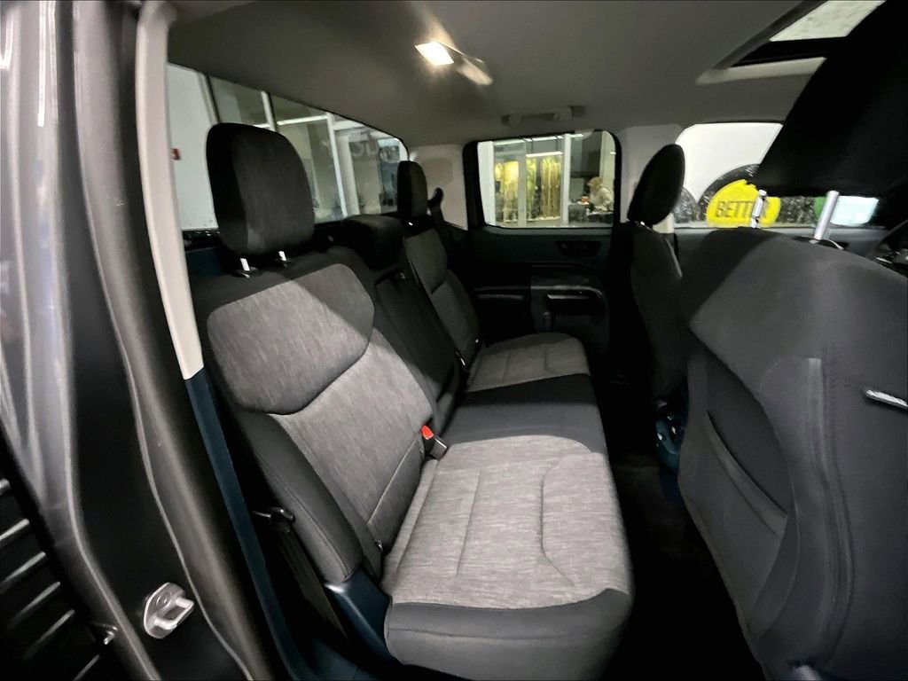 Used 2023 Ford Maverick XLT w/ XLT Luxury Package image 16