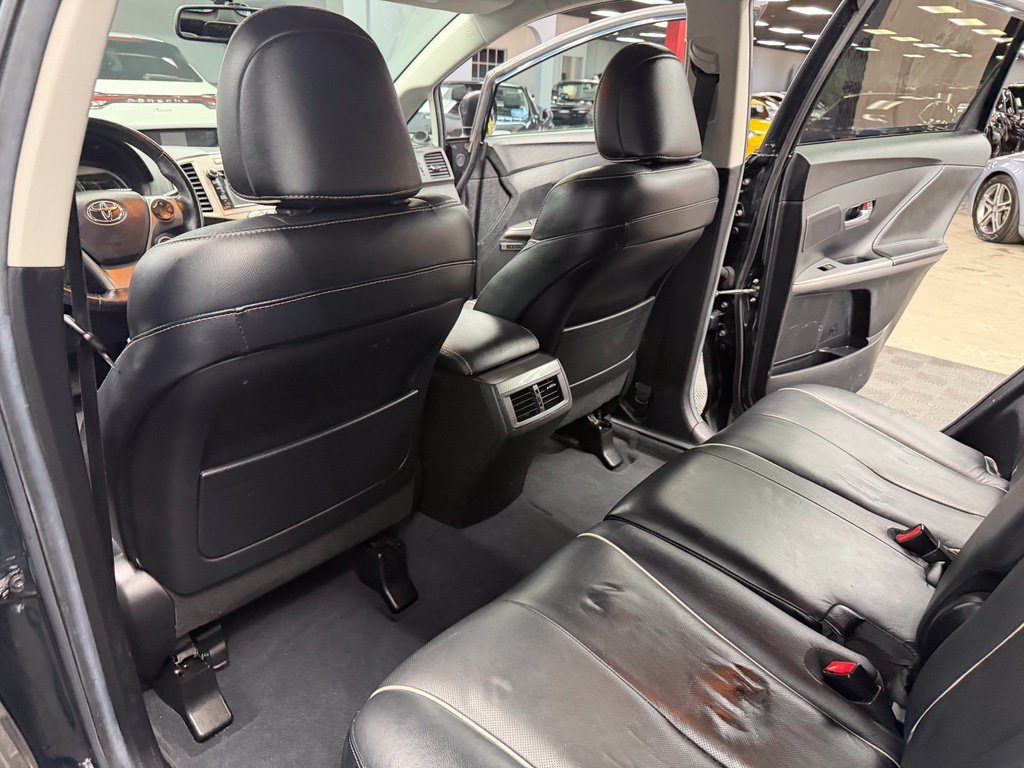 Used 2014 Toyota Venza XLE w/ XLE Premium Package FWD image 41