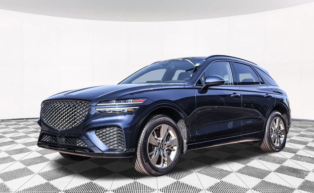 Used 2023 Genesis GV70 3.5T Sport w/ Winter Weather Package AWD/4WD image 6