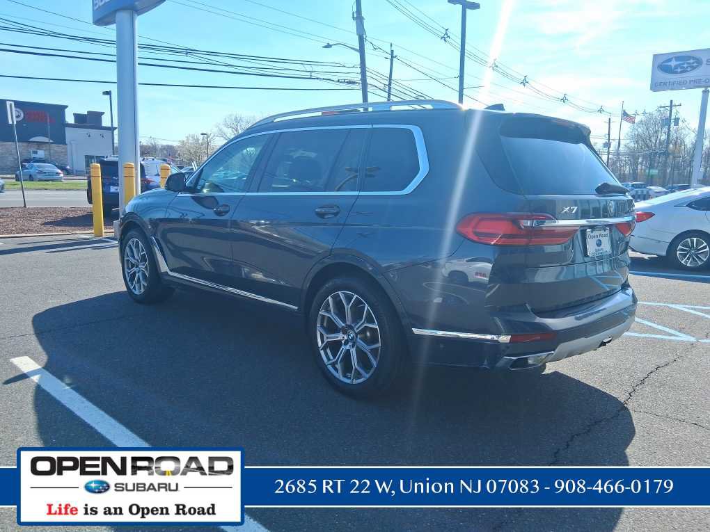 Used 2021 BMW X7 xDrive40i w/ Premium Package image 5
