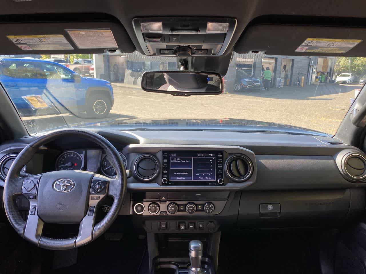 Used 2020 Toyota Tacoma TRD Off-Road AWD/4WD image 12