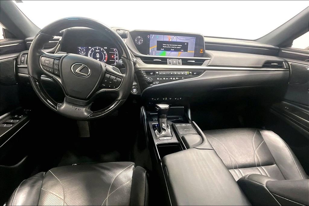 Used 2020 Lexus ES 350 Ultra Luxury image 15