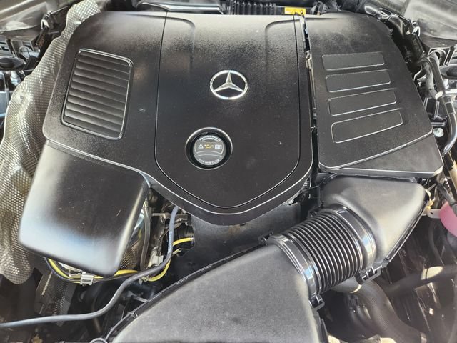 Used 2026 Mercedes-Benz GLC 300 4MATIC image 24