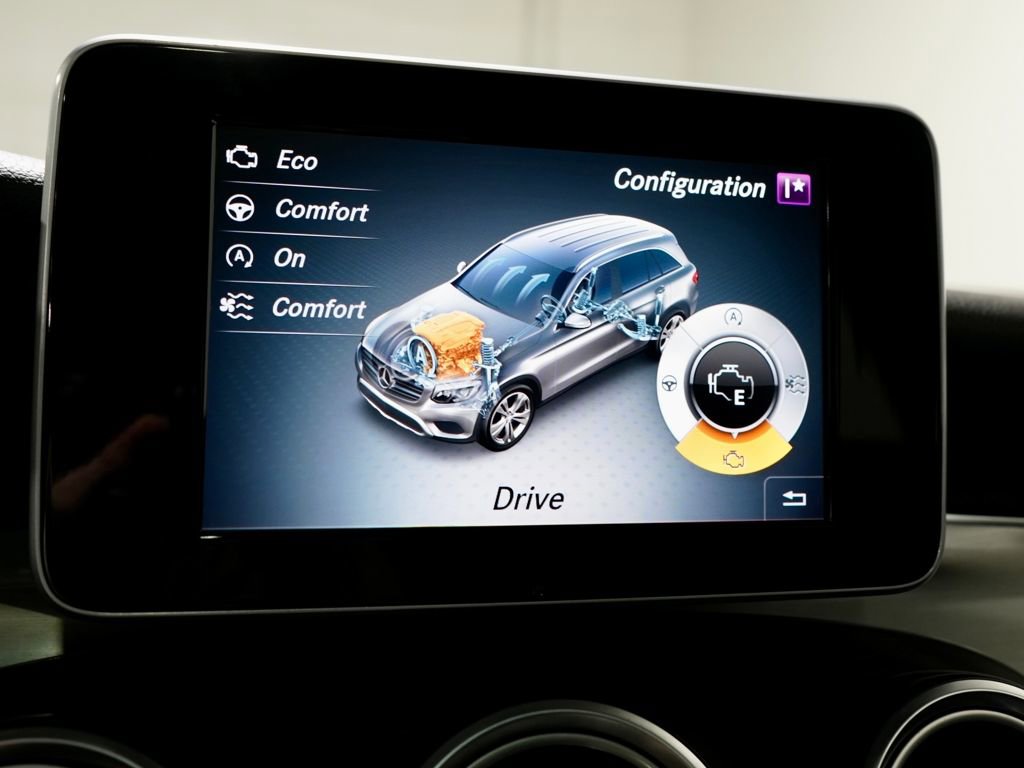 Used 2019 Mercedes-Benz GLC 300 image 22