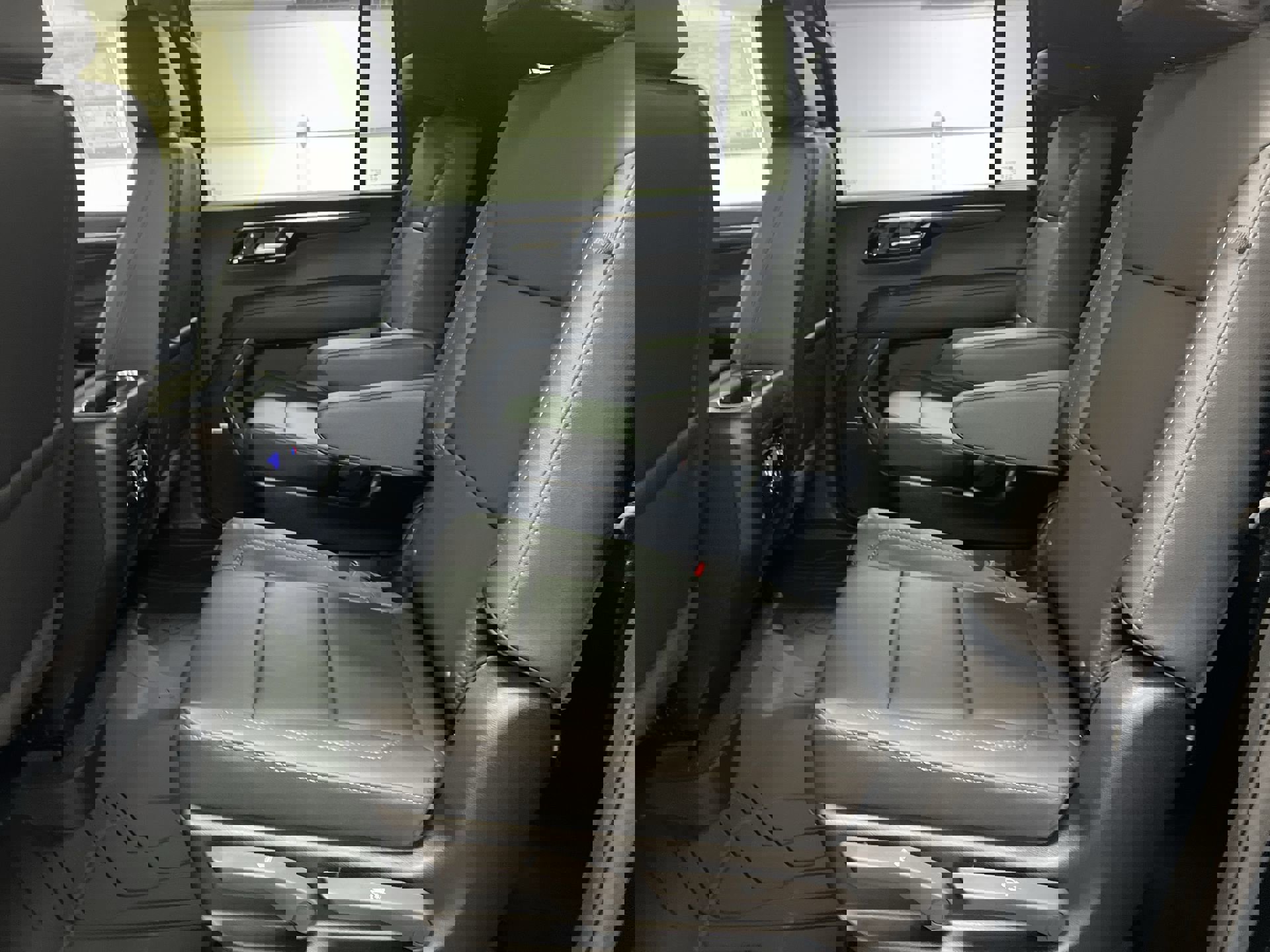 New 2026 Chevrolet Suburban LT w/ Comfort Package image 61