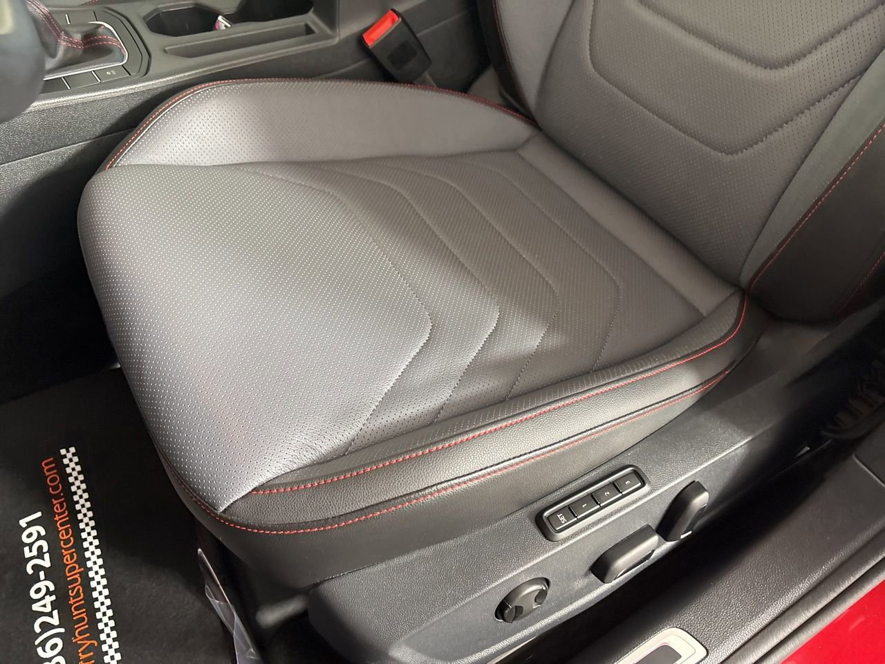 Used 2025 Volkswagen Jetta GLI Autobahn image 11