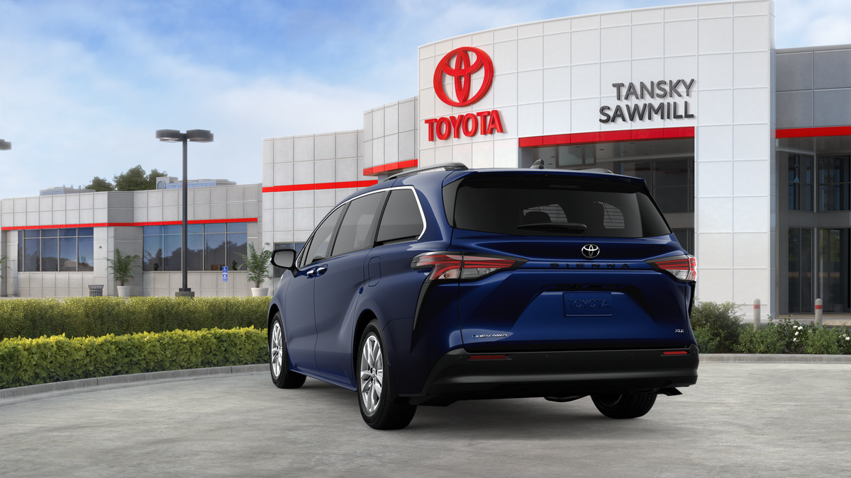 New 2026 Toyota Sienna XLE AWD/4WD image 7