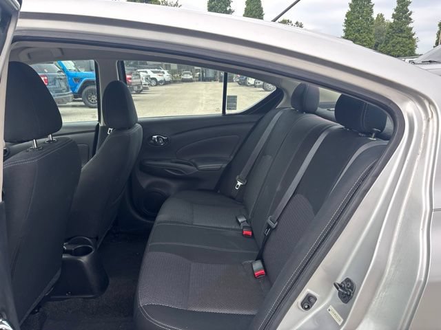 Used 2019 Nissan Versa SV FWD image 10