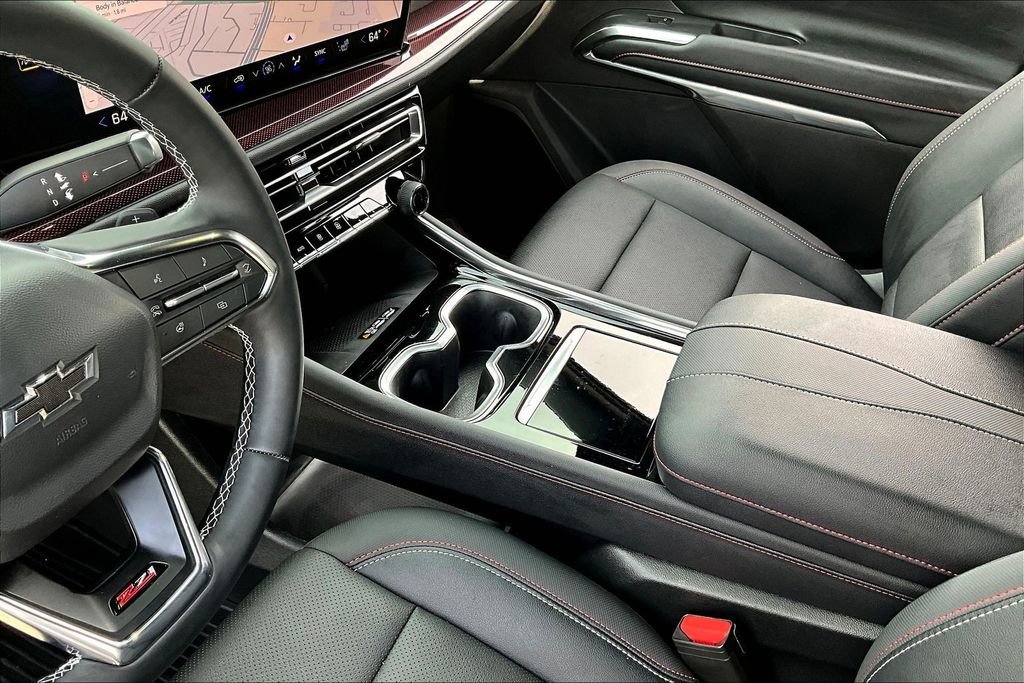 Used 2026 Chevrolet Traverse Z71 w/ Driver Confidence Package image 17