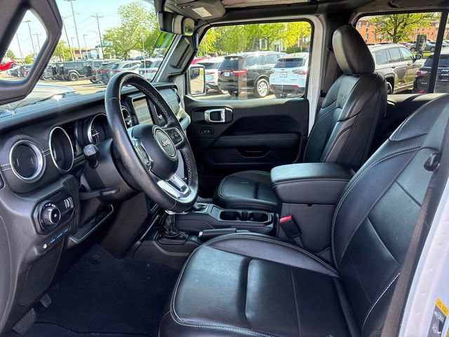 Used 2023 Jeep Wrangler Unlimited Sahara w/ Cold Weather Group AWD/4WD image 6