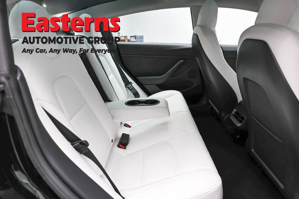 Used 2023 Tesla Model 3 Standard Range image 18