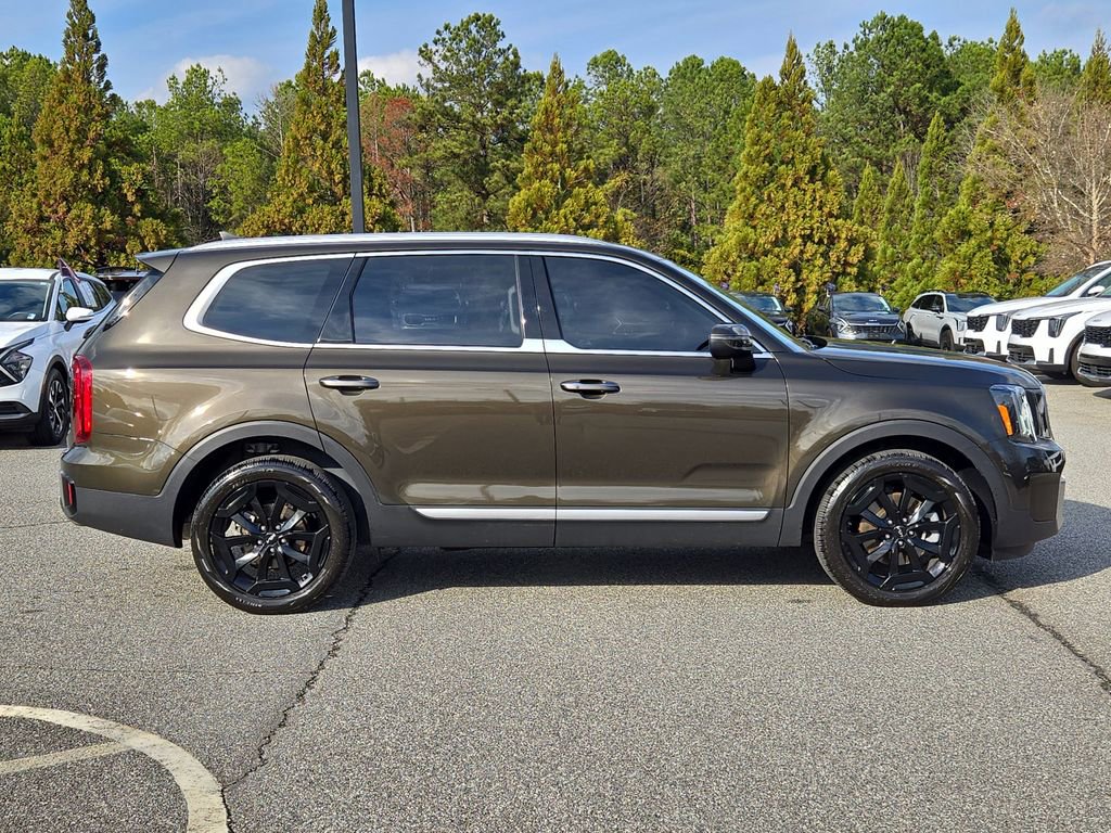 Certified 2023 Kia Telluride S image 7