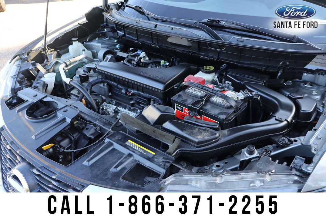 Used 2017 Nissan Rogue SV image 27