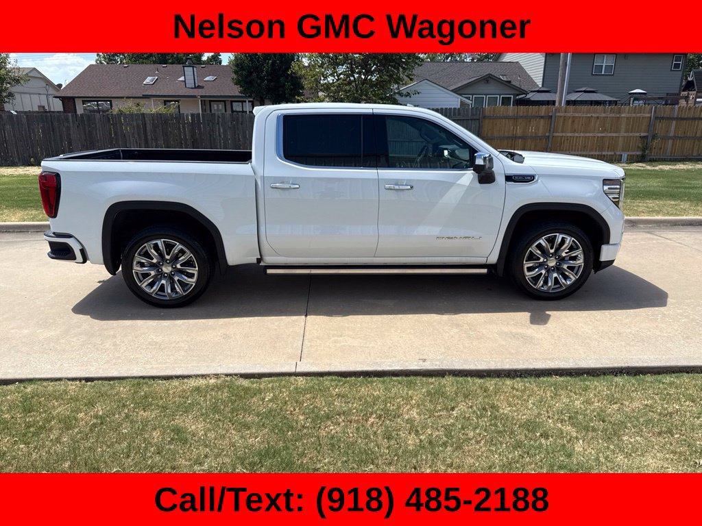 Used 2023 GMC Sierra 1500 Denali w/ Denali Reserve Package AWD/4WD image 6