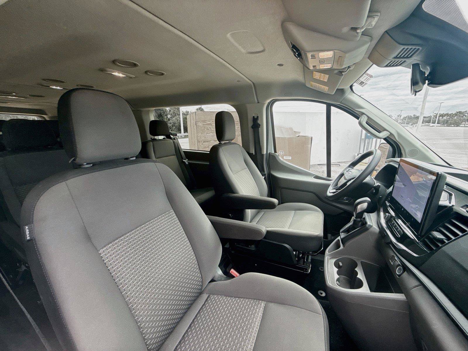 Used 2025 Ford Transit 350 XLT RWD image 12