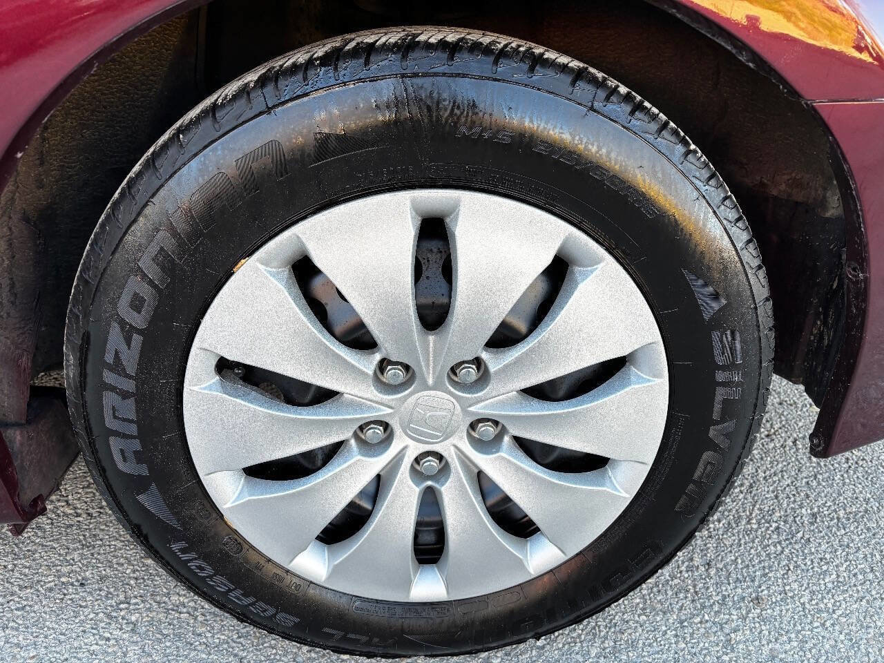 Used 2011 Honda Accord LX image 32