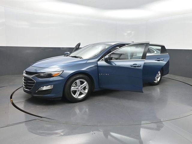 Used 2024 Chevrolet Malibu LS FWD image 33
