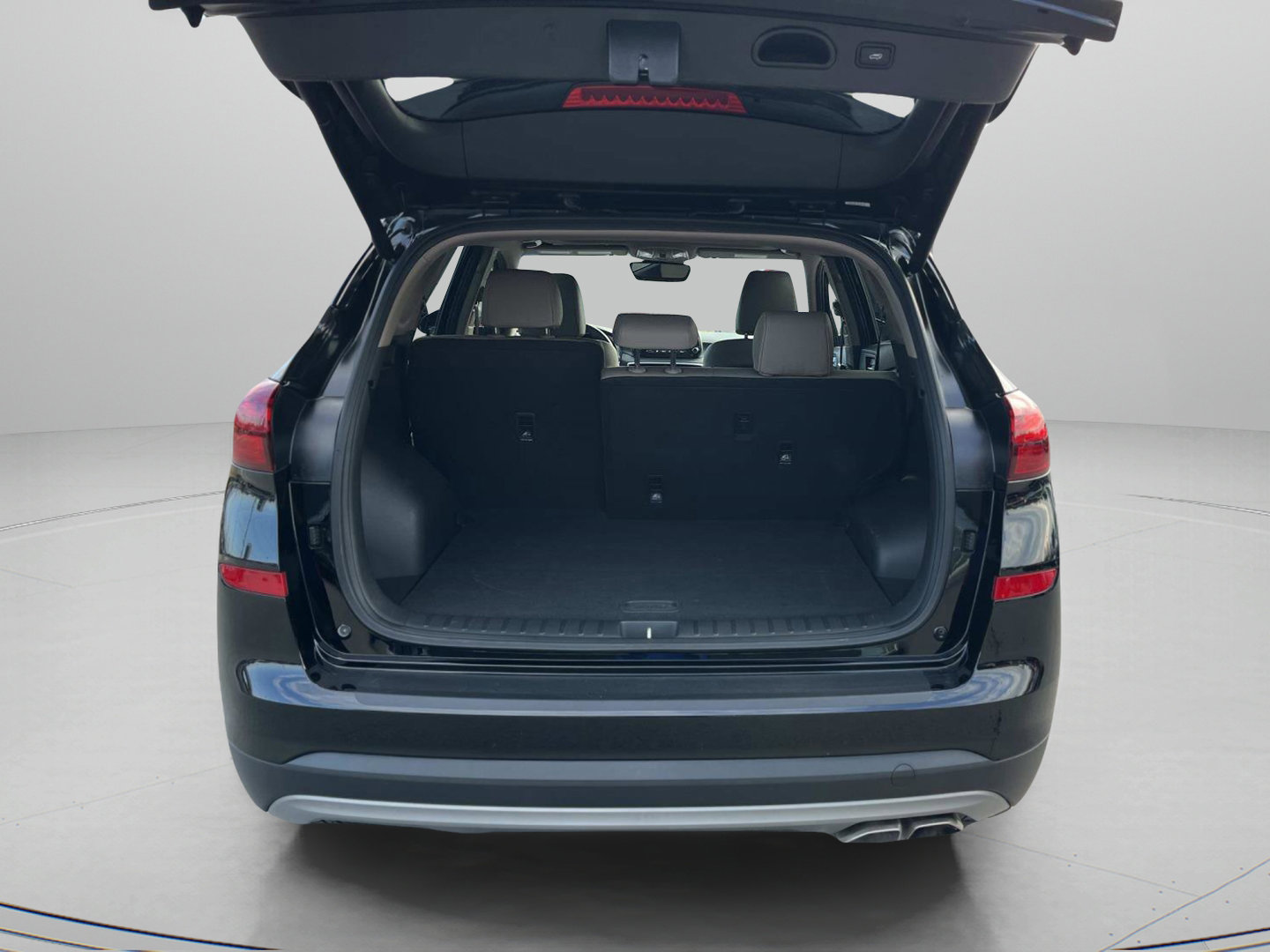 Used 2020 Hyundai Tucson Ultimate w/ Cargo Package image 12