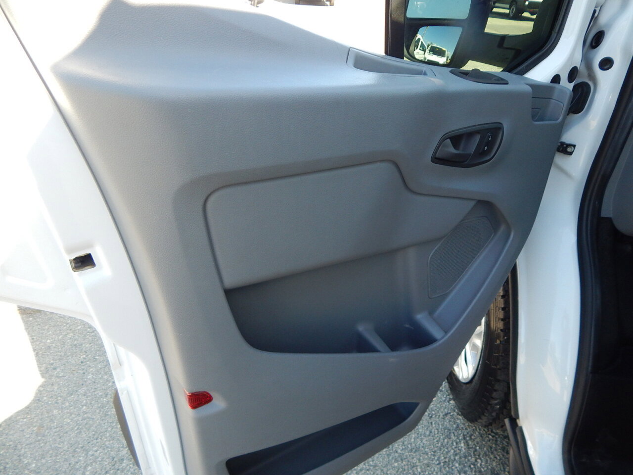 Used 2017 Ford Transit 350 138 w/ Interior Upgrade Package image 20