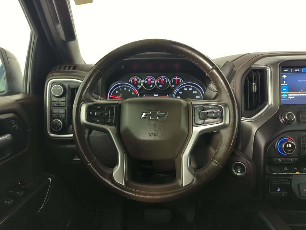 Used 2021 Chevrolet Silverado 1500 LT Trail Boss w/ Convenience Package II AWD/4WD image 16