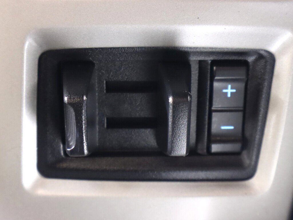 Used 2018 Ford F150 Lariat w/ Equipment Group 501A Mid image 34