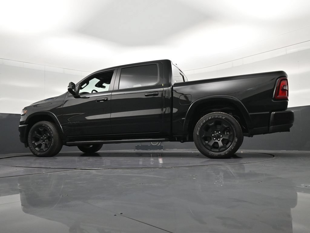 Used 2025 RAM 1500 Big Horn RWD image 32