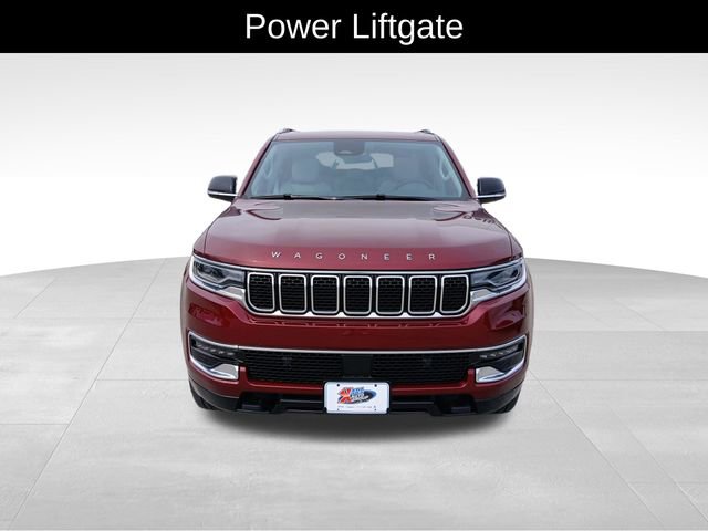 Used 2024 Jeep Wagoneer 4WD w/ Premium Group I image 9