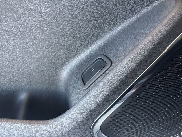 Certified 2025 GMC Acadia Elevation image 26