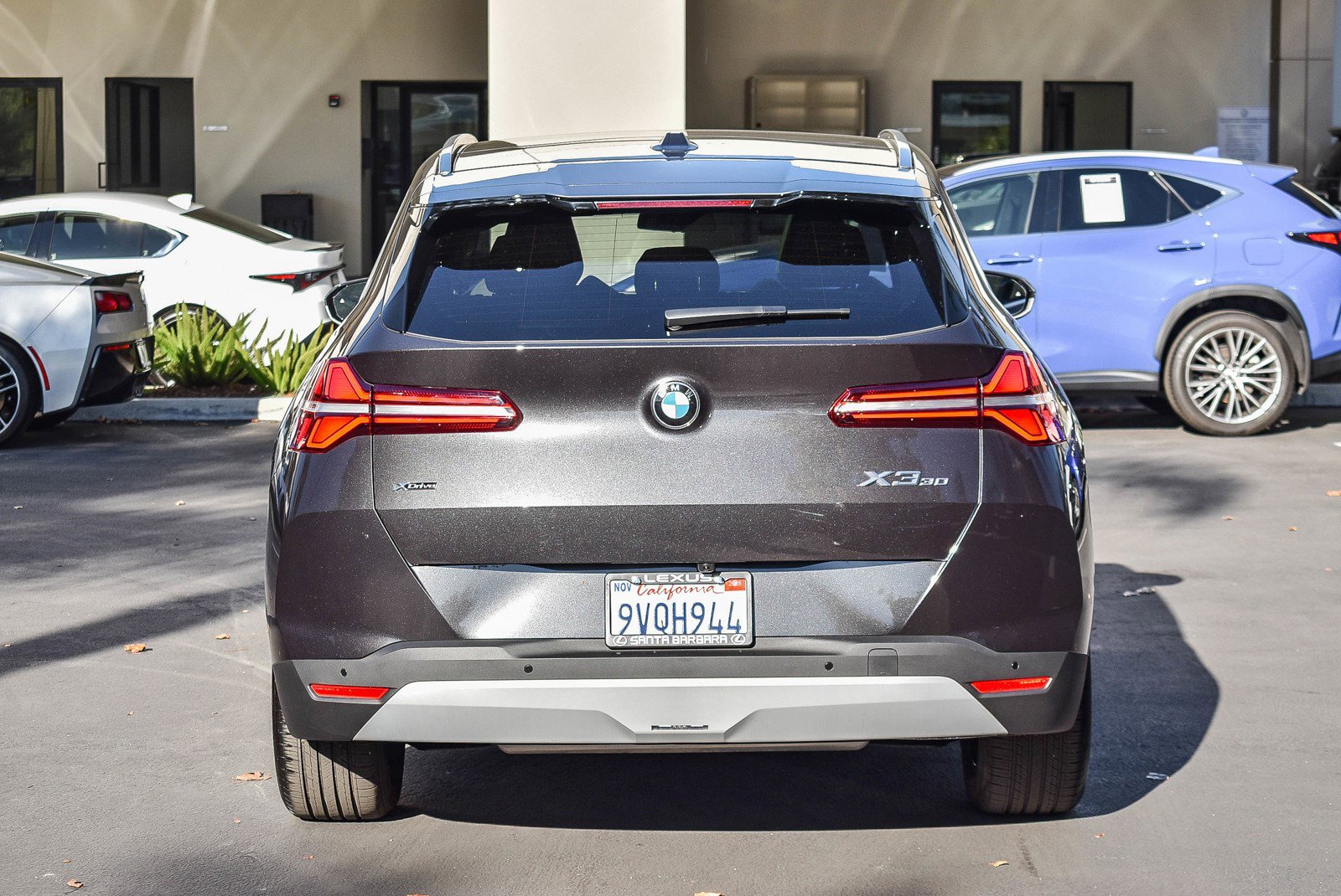 Used 2025 BMW X3 xDrive30i w/ Convenience Package image 5