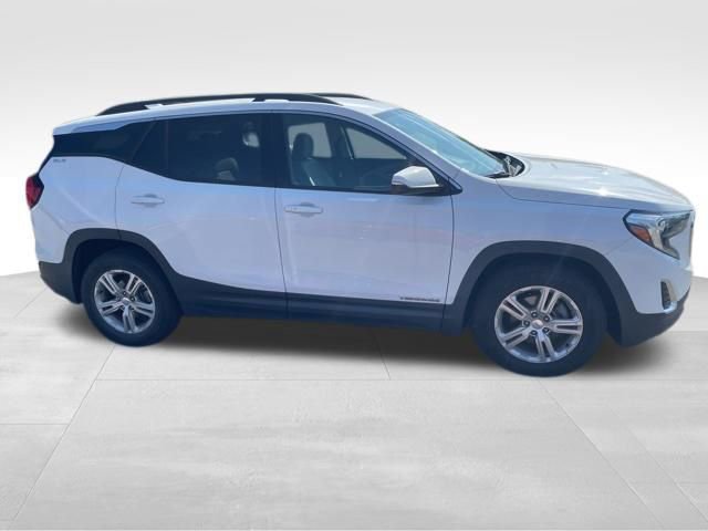 Used 2020 GMC Terrain SLE w/ Driver Convenience Package FWD image 8