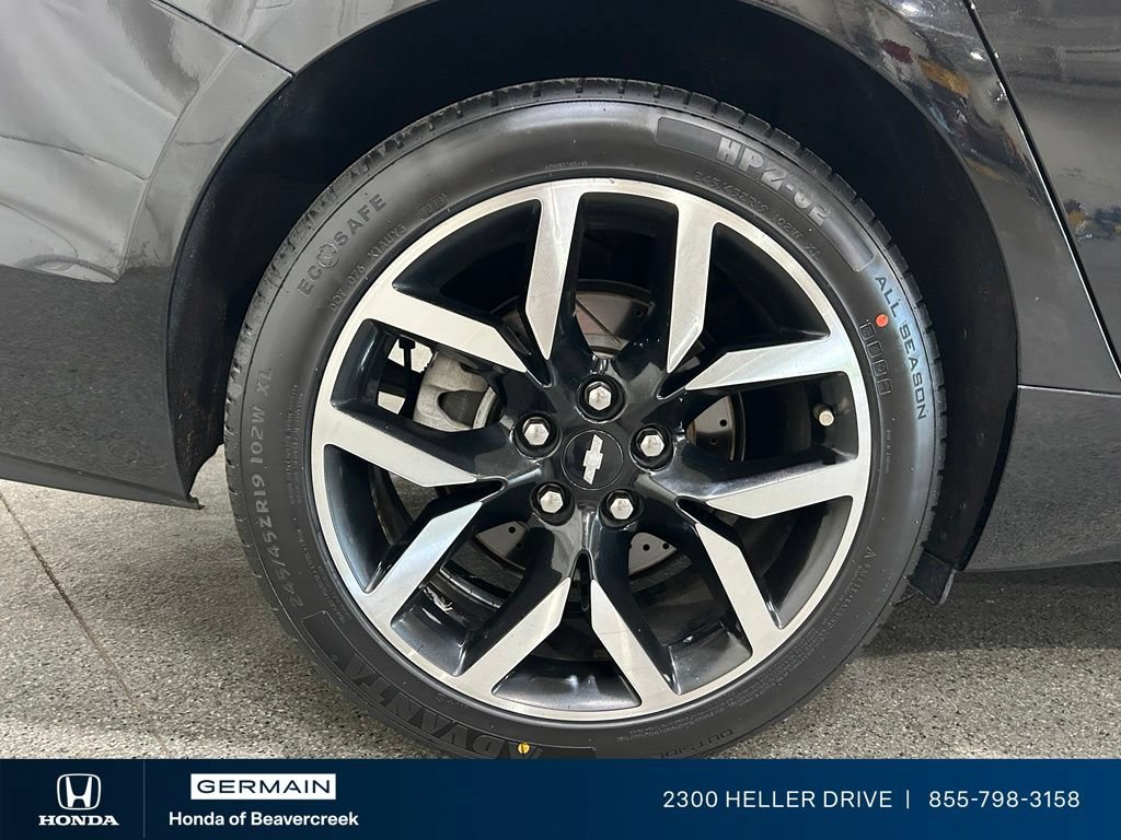 Used 2017 Chevrolet Impala Premier w/ Enhanced Convenience Package FWD image 10