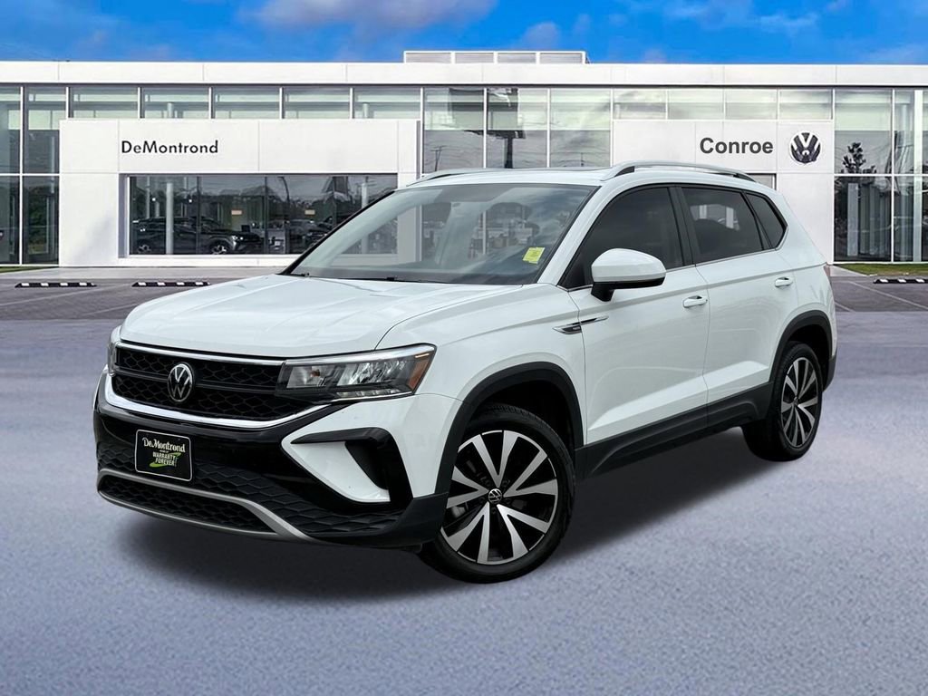 Used 2022 Volkswagen Taos SE FWD image 1