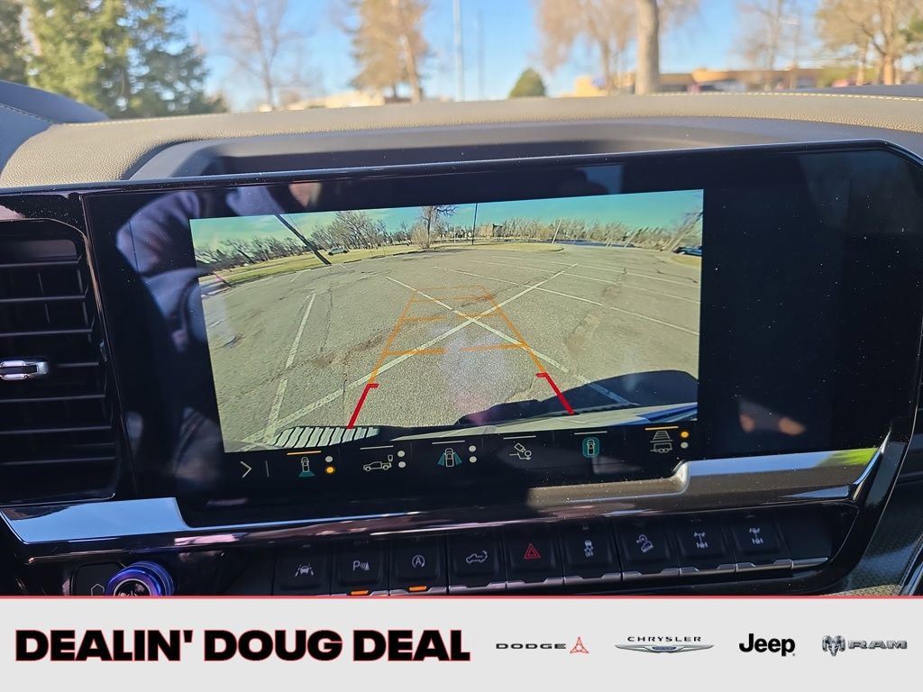 Used 2022 Chevrolet Silverado 1500 ZR2 w/ Technology Package image 21