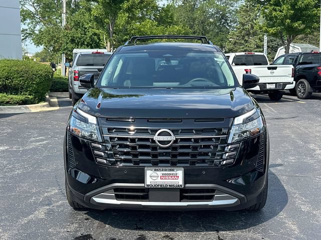 New 2026 Nissan Pathfinder Platinum w/ Cargo Package AWD/4WD image 2