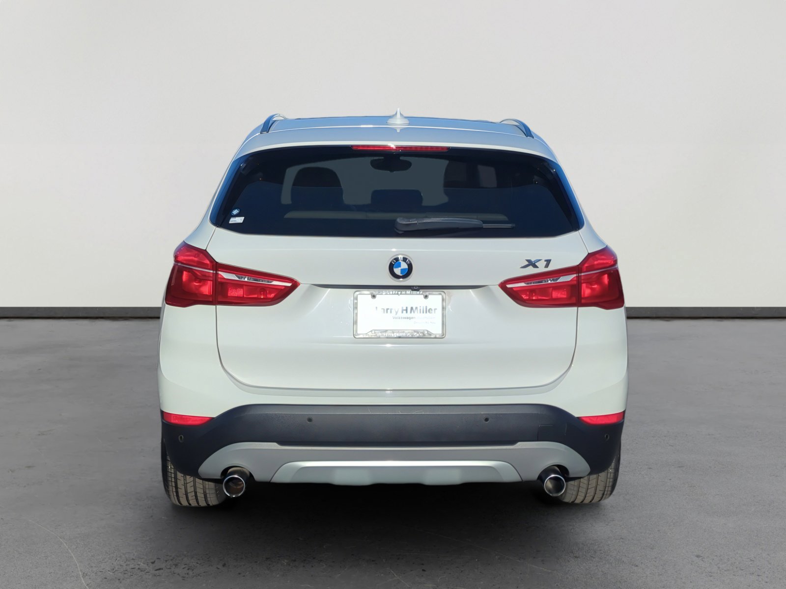 Used 2018 BMW X1 sDrive28i image 4