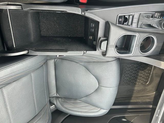 Used 2022 Toyota Avalon Limited w/ Advanced Safety Package FWD image 20