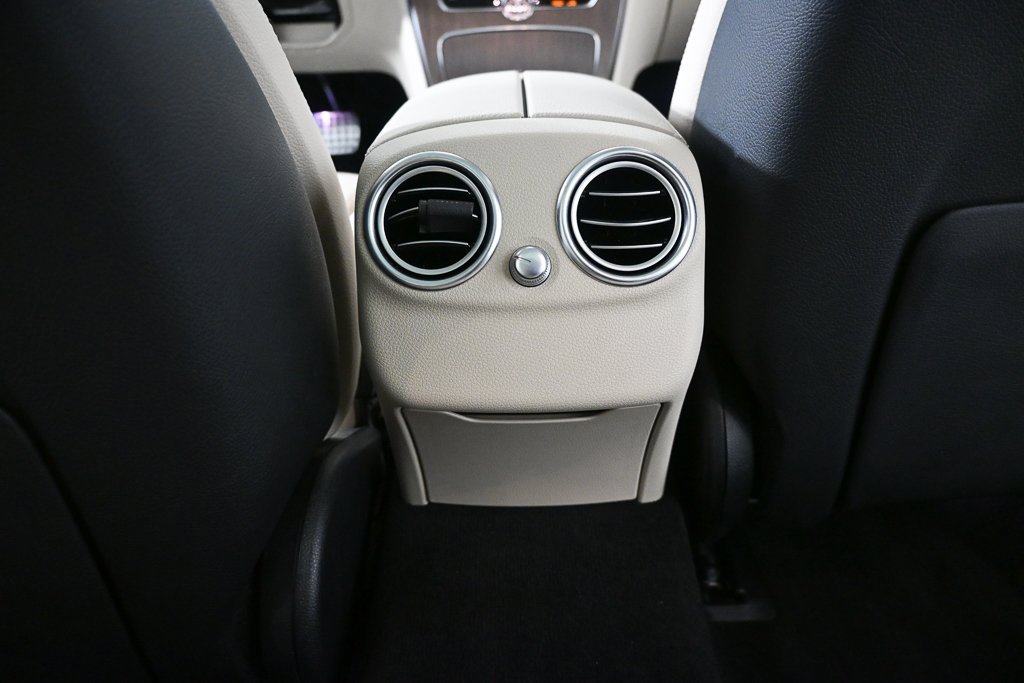 Certified 2019 Mercedes-Benz C 300 Sedan image 18