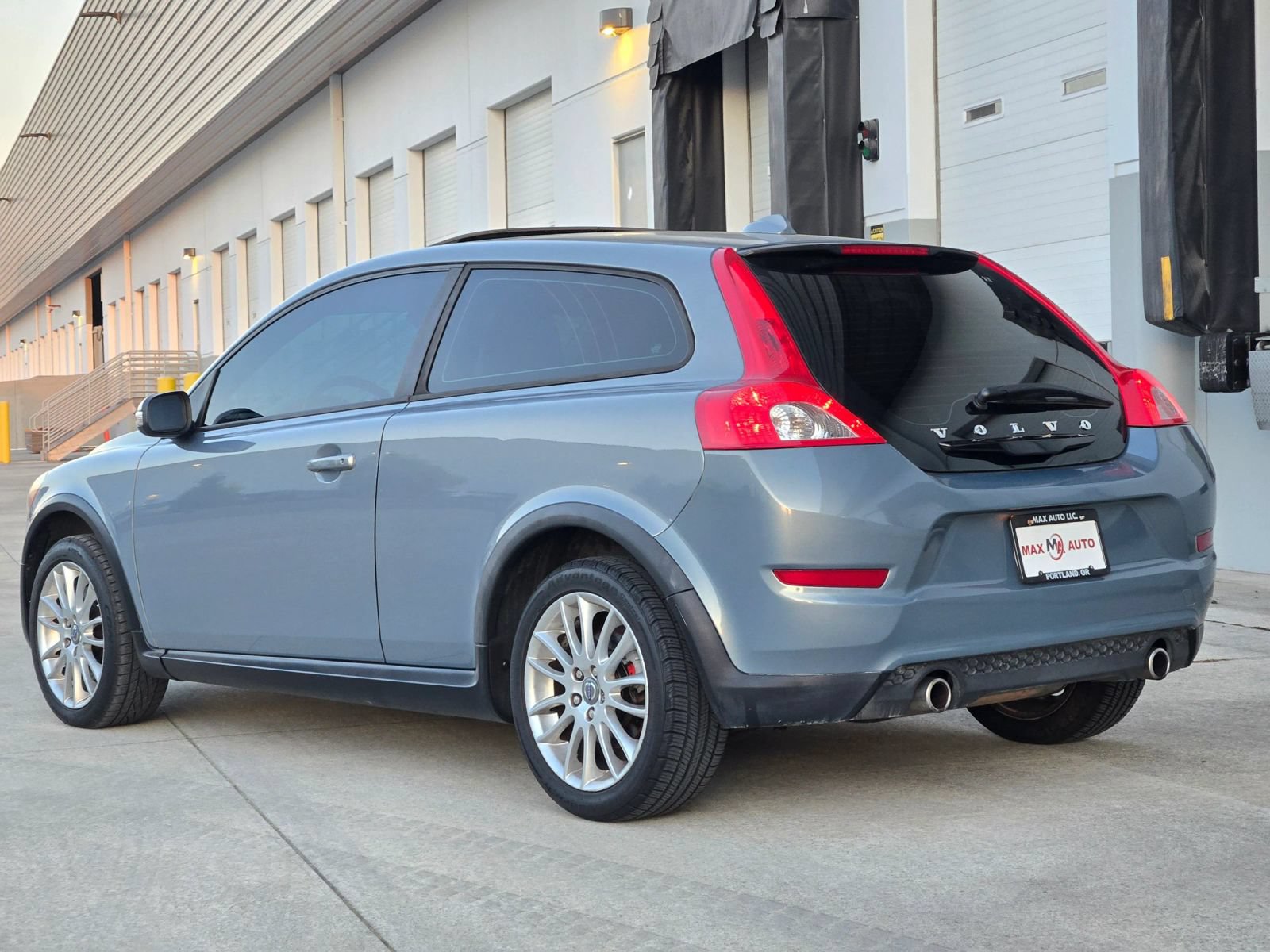 Used 2012 Volvo C30 FWD image 6