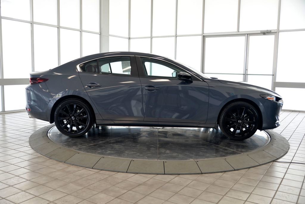Used 2026 MAZDA MAZDA3 Carbon image 9