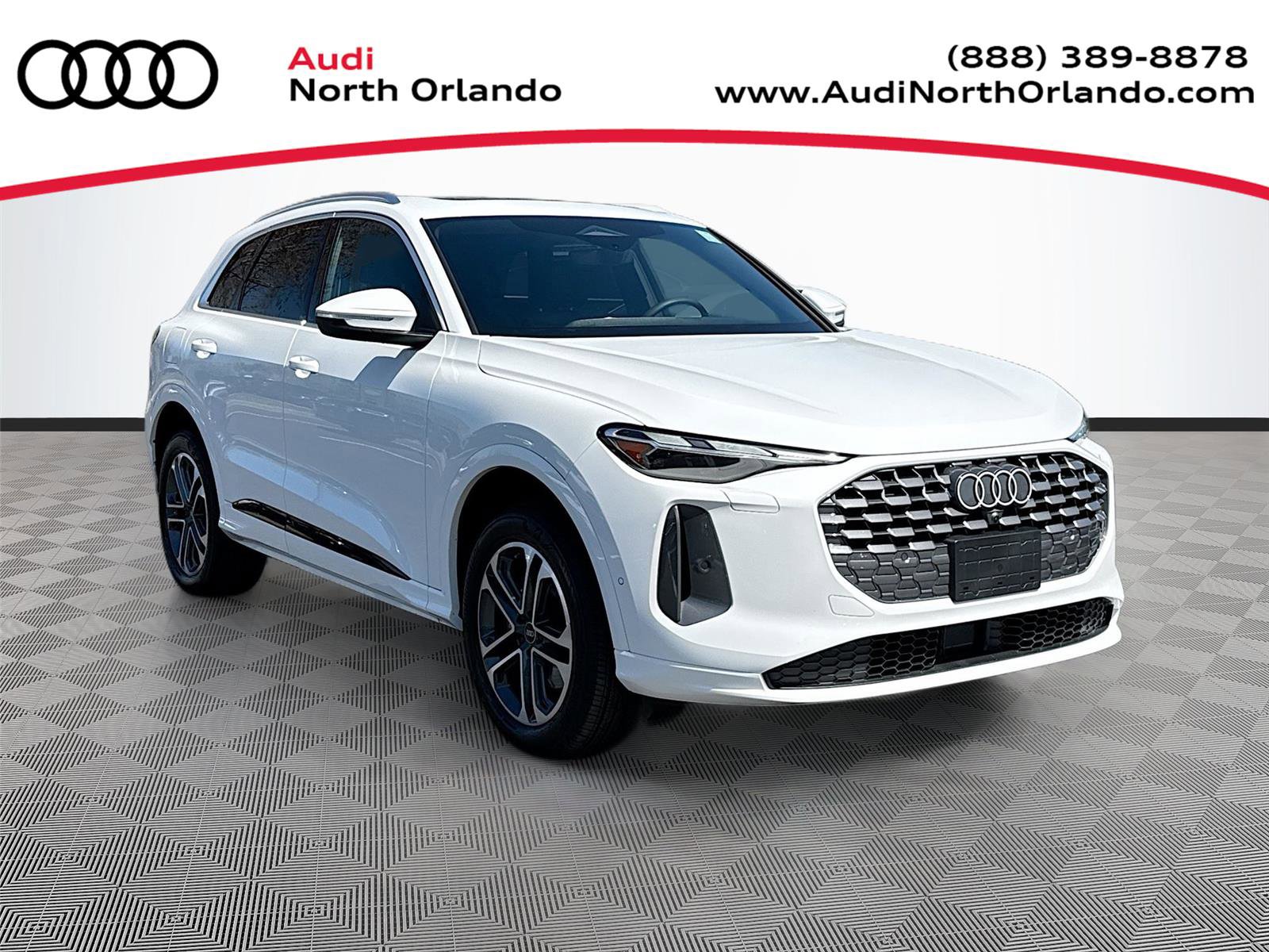 Certified 2025 Audi Q5 Premium w/ Convenience Package image 1