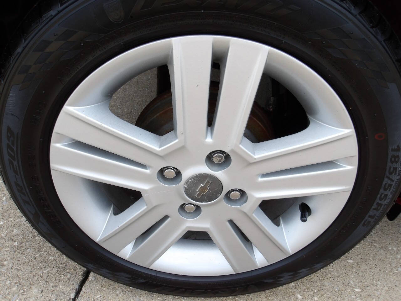 Used 2014 Chevrolet Spark LT FWD image 24